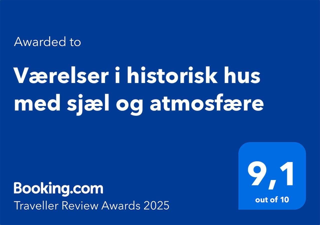 Vaerelser I Historisk Hus Med Sjael Og Atmosfaere 헬싱 외부 사진